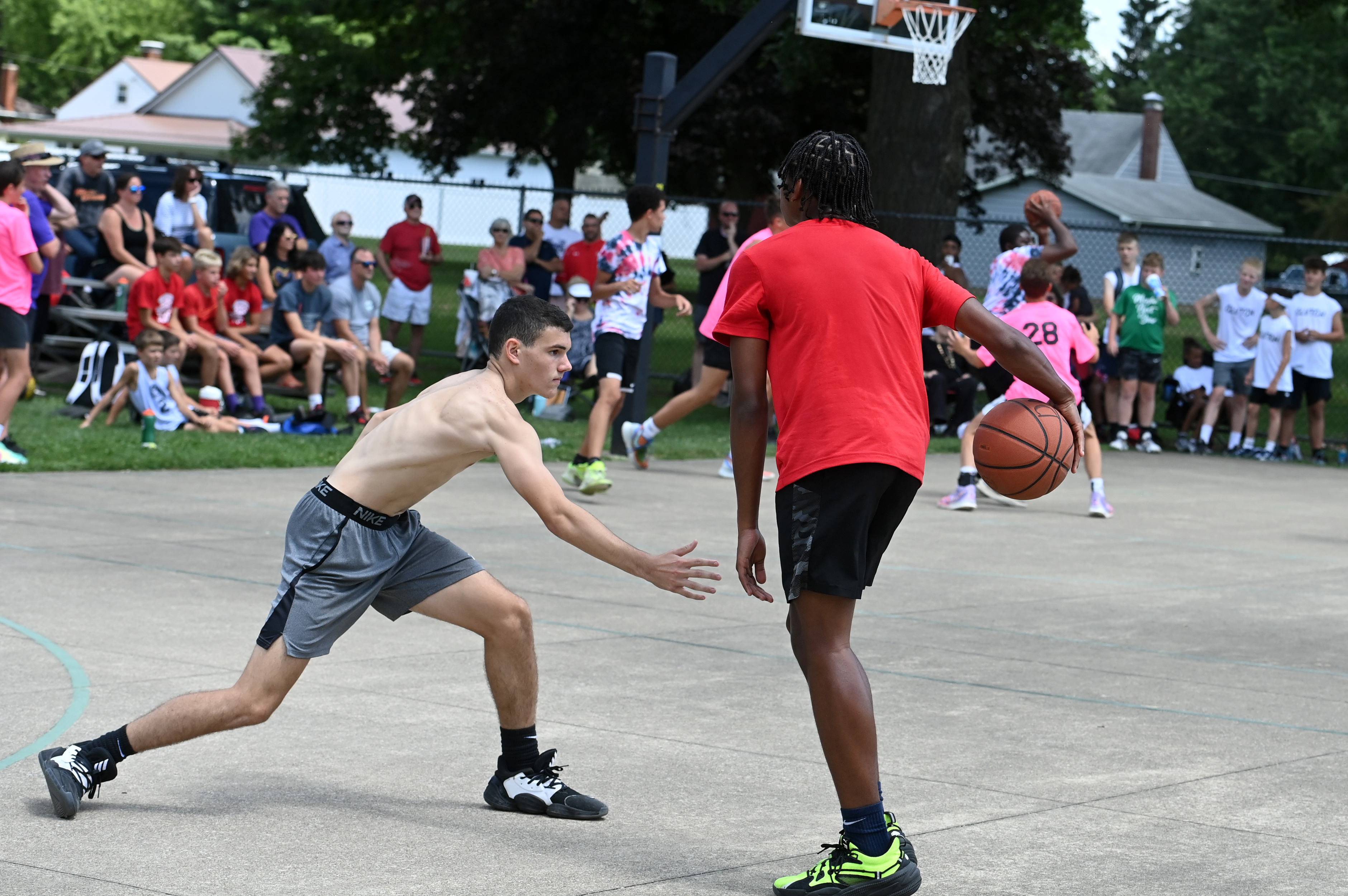 %_tempFileNamedog-days-basketball-2022_6413%