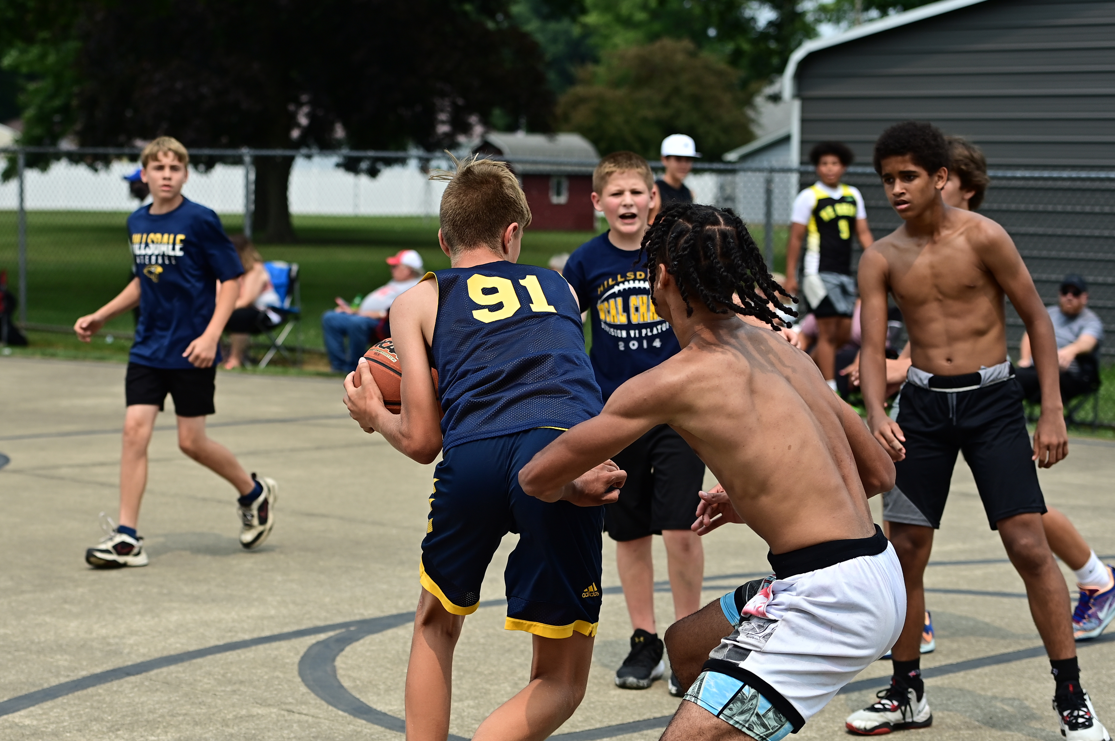 %_tempFileNamedog_days_basketball_6447%
