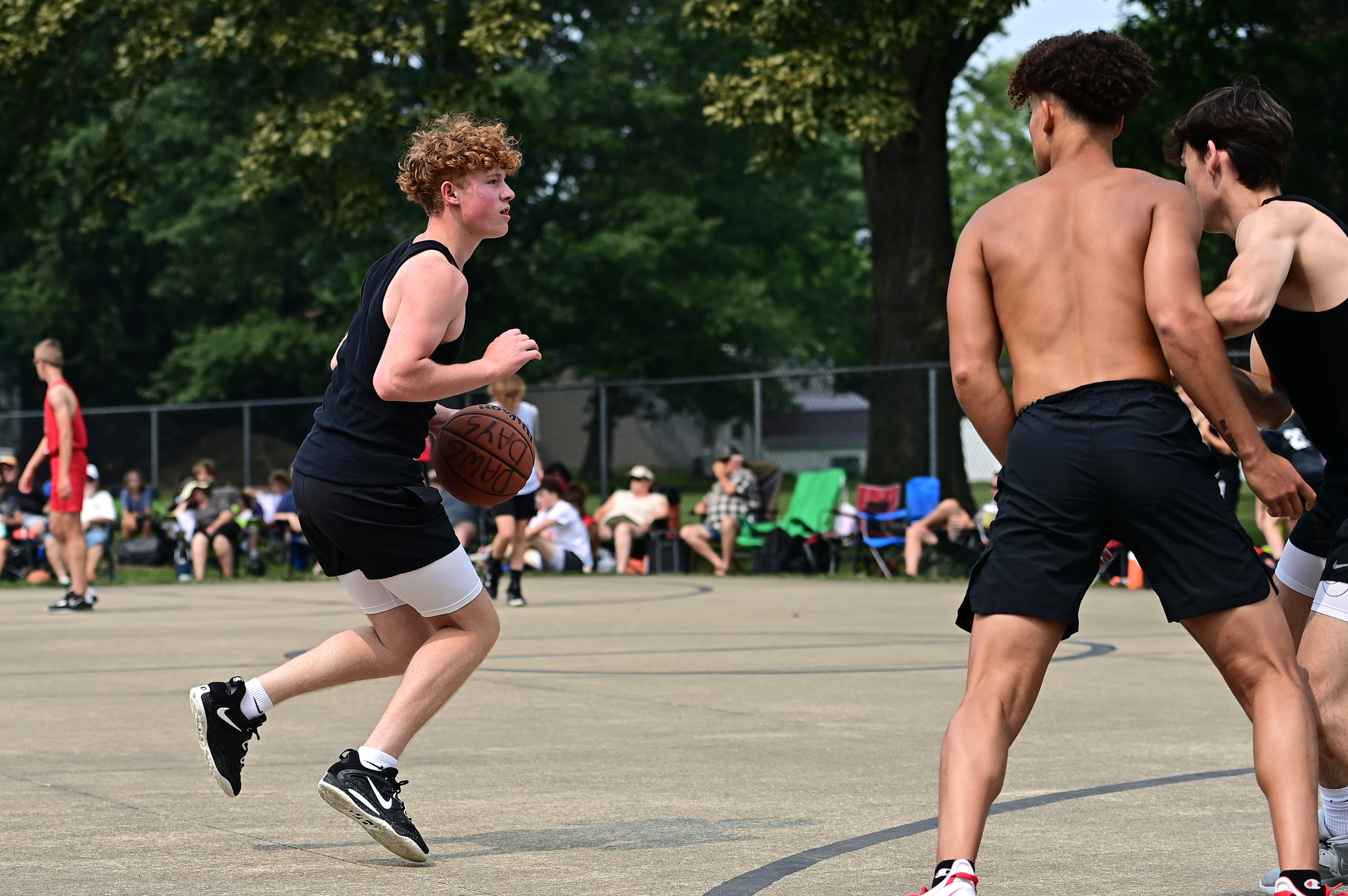 %_tempFileNamedog_days_basketball_7406%